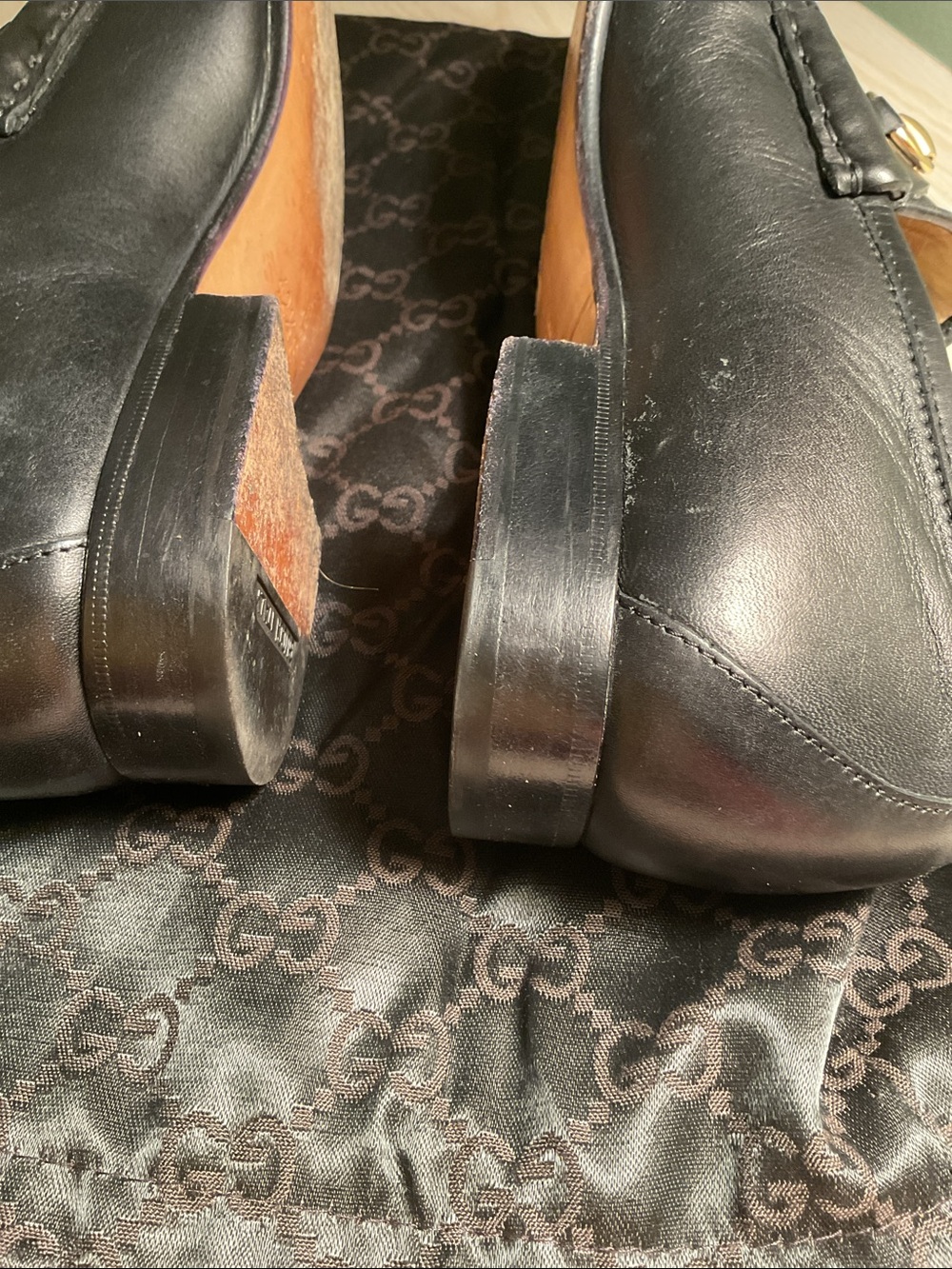 Gucci Black Leather 1953 Horsebit Slip-On Loafers with Gold Hardware - Picture 5 of 5